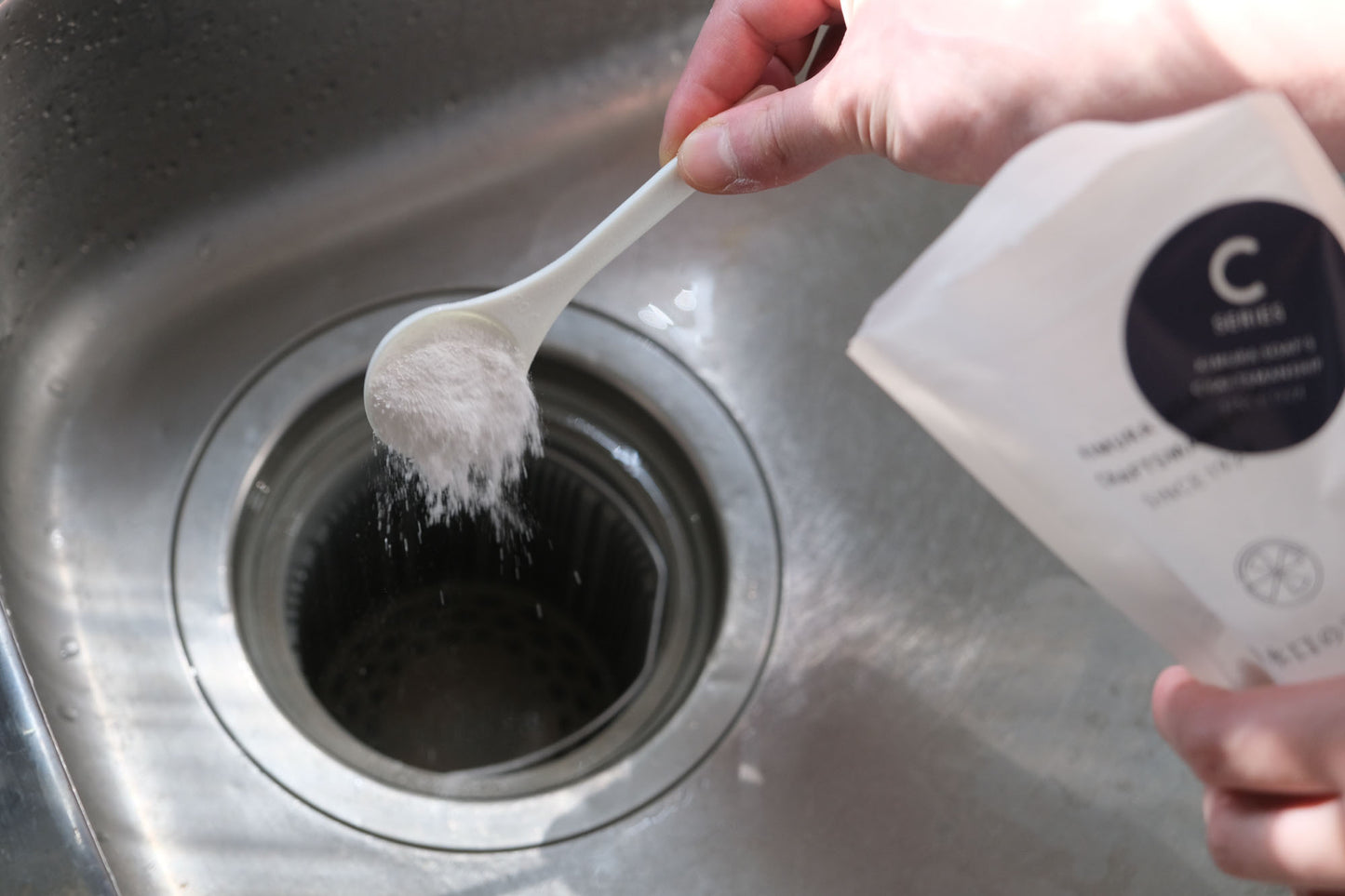 排水口の洗浄剤