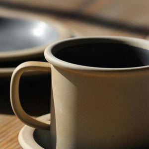 %PORCELAINS MUG