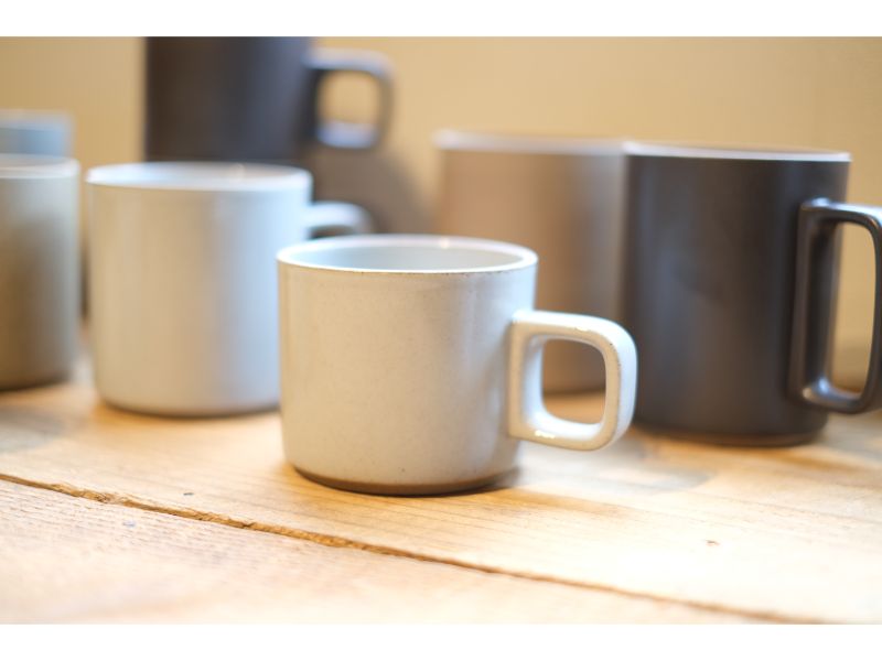 HASAMI PORCELAIN Mug