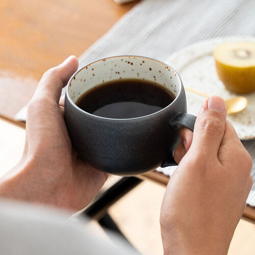 B&W Sabi café au lait mug